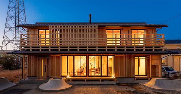 宮大工の伝統技術による 木組み | KAHOU by 天峰建設